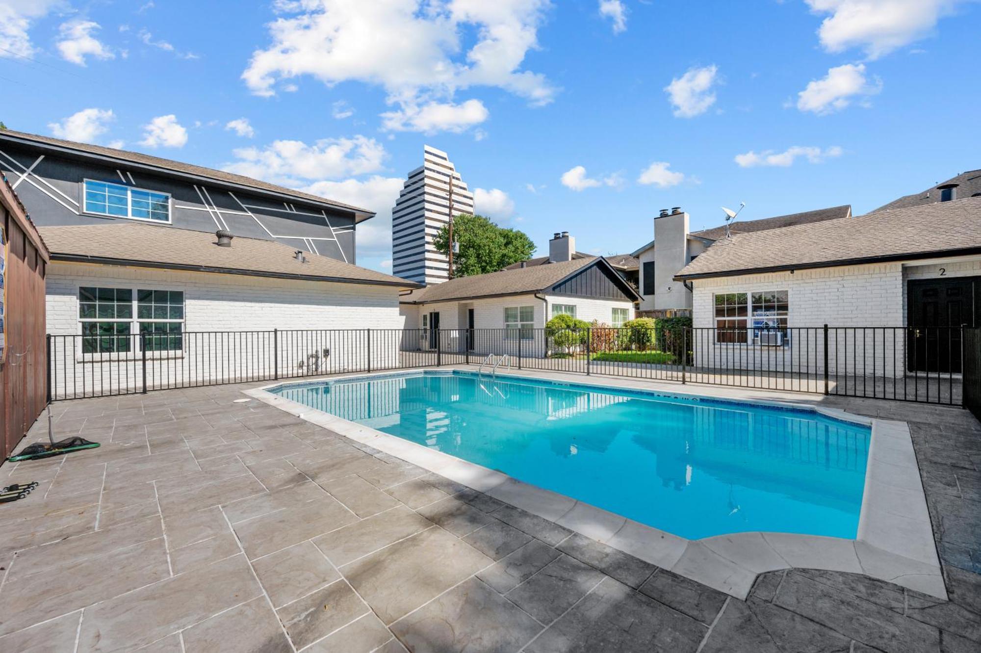 Spacious Galleria Apartment With Free Park Houston Extérieur photo